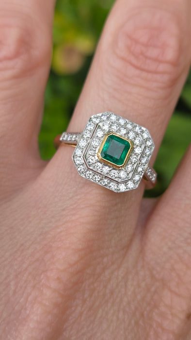 Boodles: Vintage 18ct Yellow Gold Emerald & Diamond Dress Ring — 0.50ct & 0.50ct — From 1989