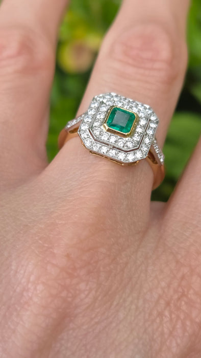 Boodles: Vintage 18ct Yellow Gold Emerald & Diamond Dress Ring — 0.50ct & 0.50ct — From 1989