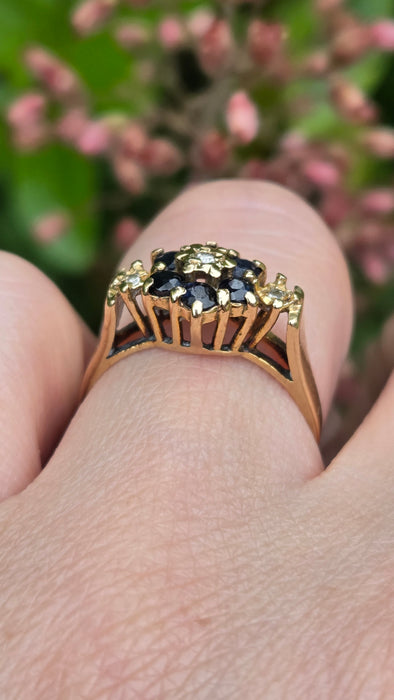 Vintage: 9ct Gold Blue Sapphire & Diamond Flowerhead Ring — From 1975