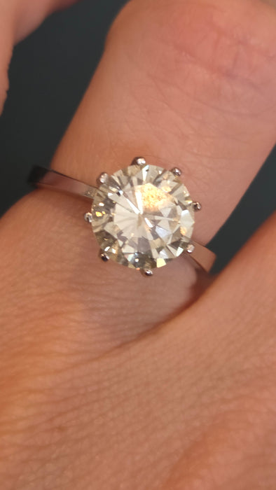 Vintage: Platinum 950 Diamond [2.63 carat] Solitaire Ring