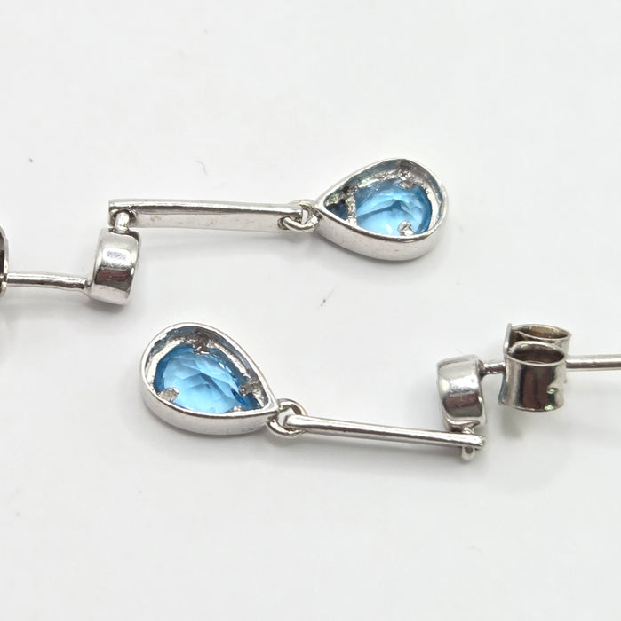 Vintage: 9ct White Gold Blue Topaz Drop Earrings