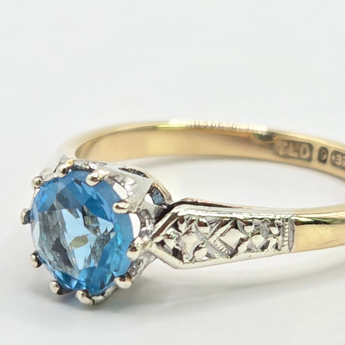 Vintage: 9ct Yellow Gold Blue Topaz Solitaire Ring — From 1956