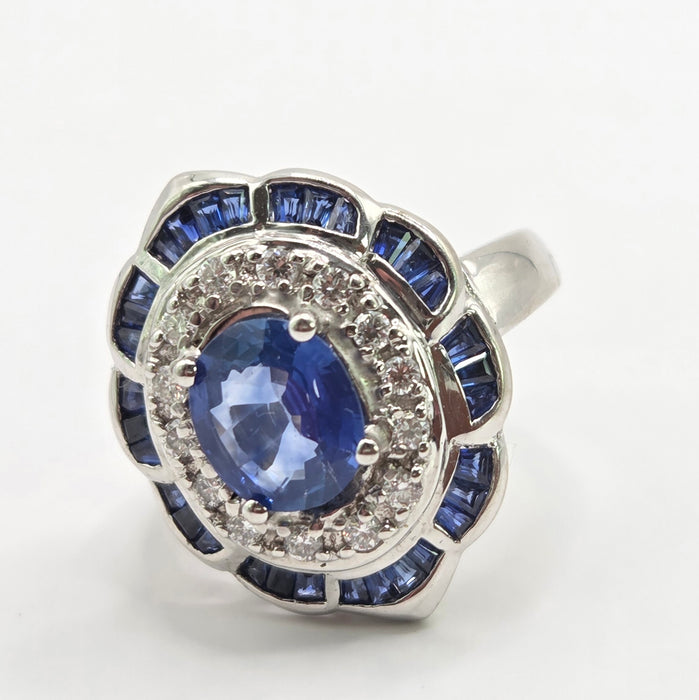 Vintage: 18ct White Gold Sapphire & Diamond Art Deco Cluster Cocktail Ring