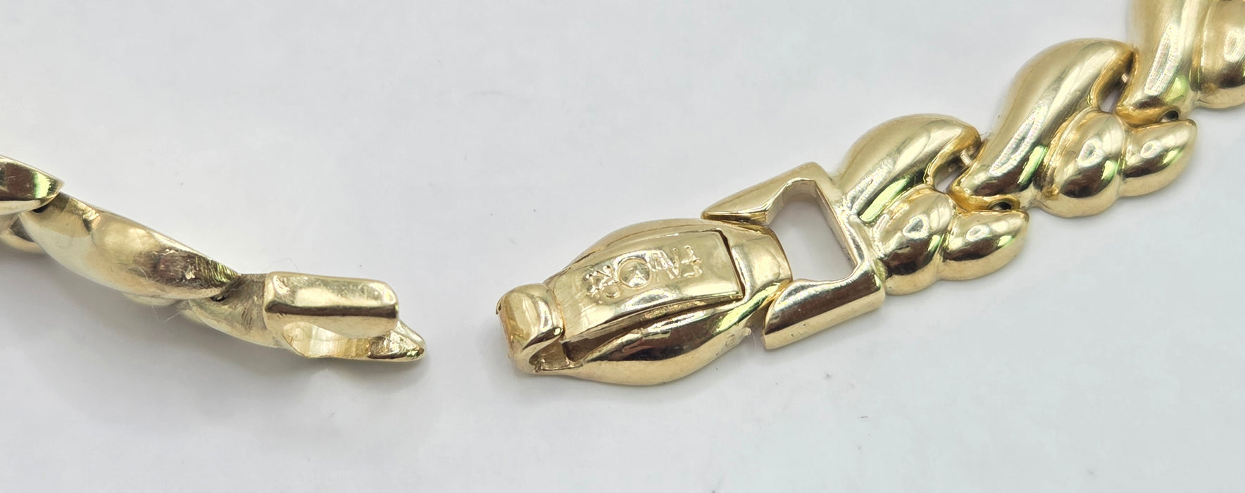 Vintage: 14ct Yellow Gold Italian Leaf-Link Necklace by Favori