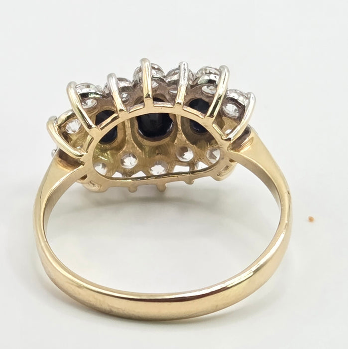 Vintage: 9ct Yellow Gold Sapphire & Simulated Diamond Cluster Ring