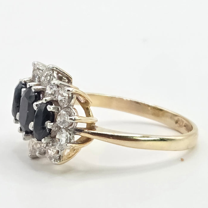 Vintage: 9ct Yellow Gold Sapphire & Simulated Diamond Cluster Ring