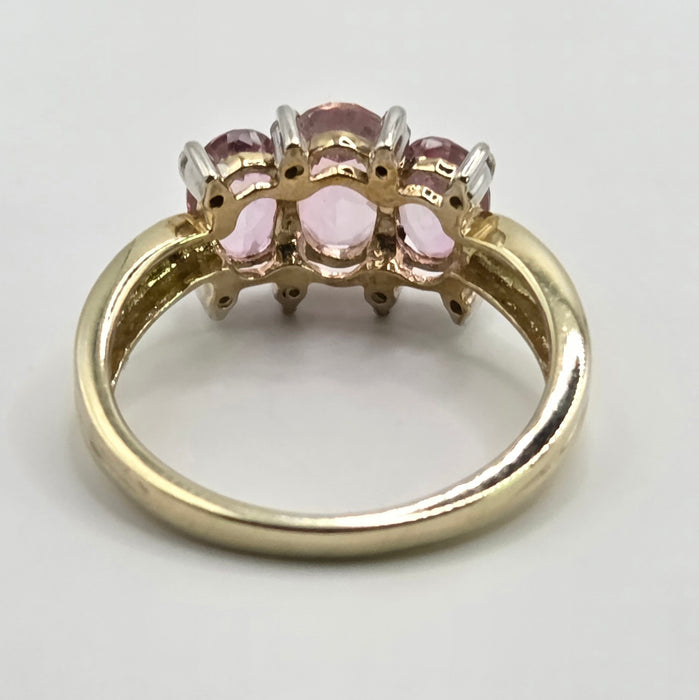 Vintage: 9ct Yellow Gold Ruby & Diamond Dress Ring