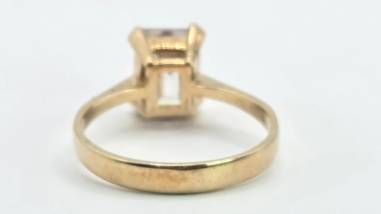 Vintage: 9ct Yellow Gold Goshenite Solitaire Ring — From 1986