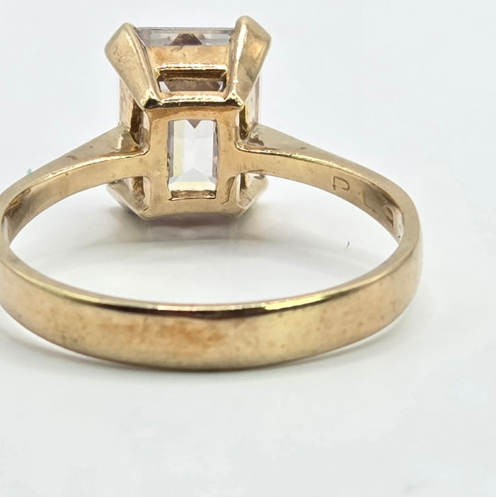 Vintage: 9ct Yellow Gold Goshenite Solitaire Ring — From 1986