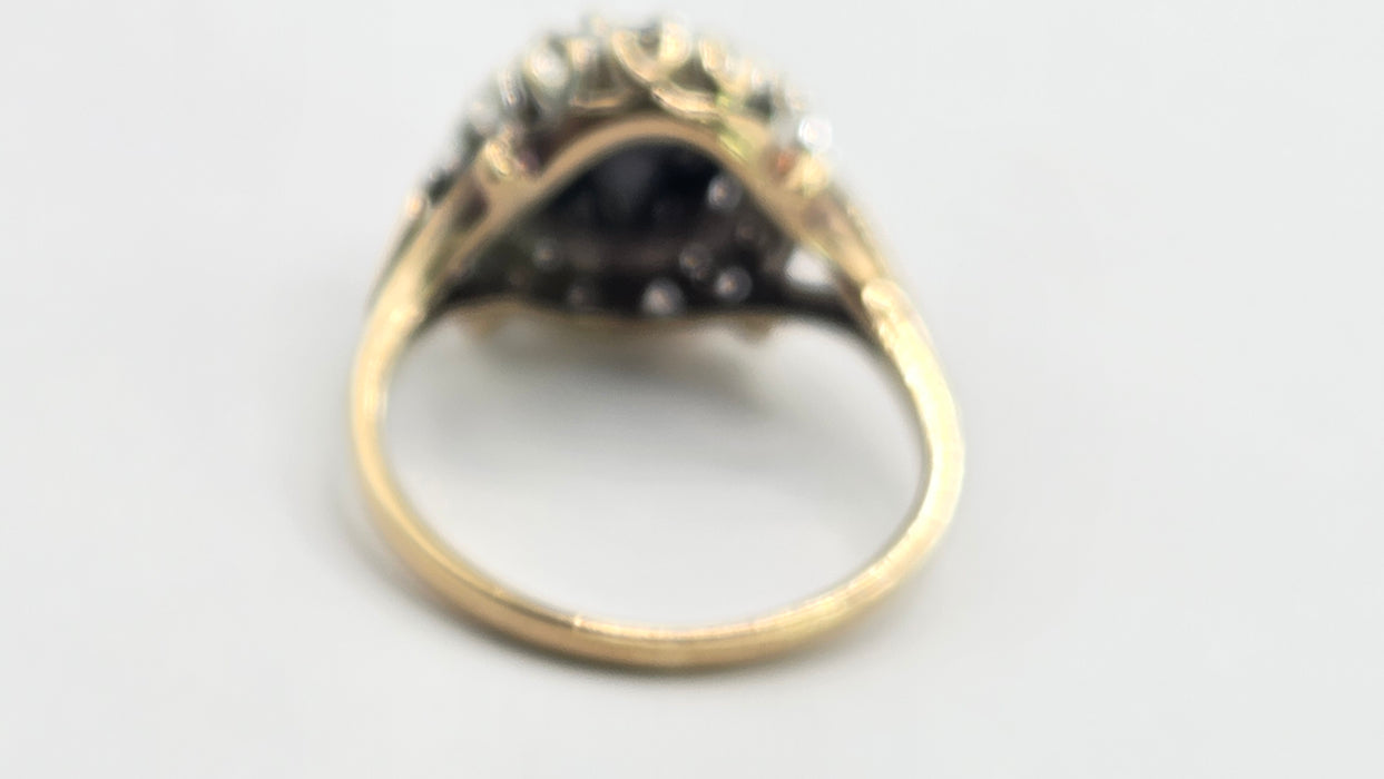 Vintage: 9ct Yellow Gold Sapphire & Diamond Oval Cluster Ring