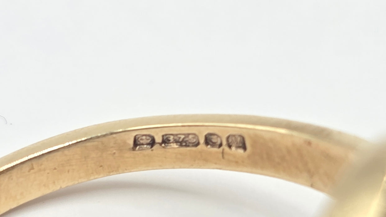 Vintage: 9ct Yellow Gold Opal & Diamond Oval Cluster Ring — From 1986