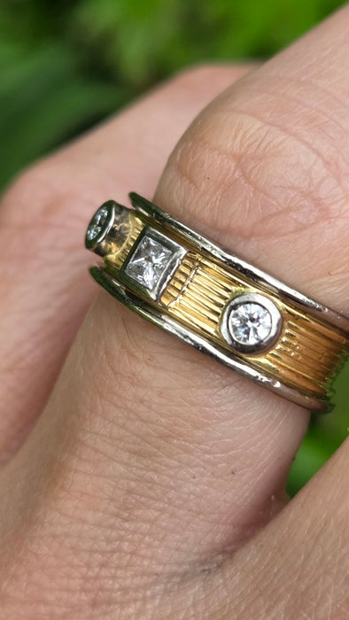 Saunders & Shepherd : Vintage: 18ct Yellow & White Gold Three Stone Diamond Ring — 0.50ct — From 2001