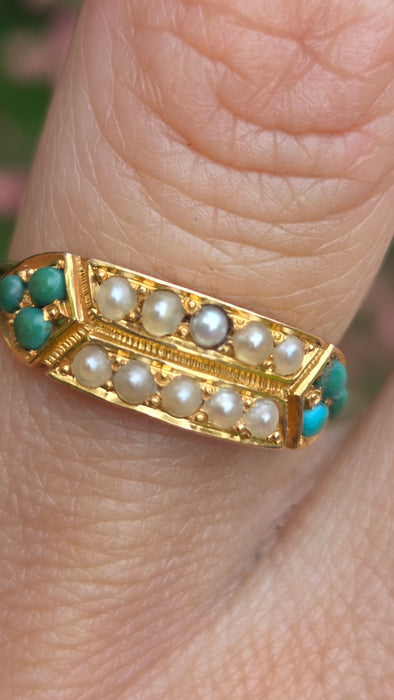 Vintage: 9ct Gold Turquoise & Seed Pearl Tiered Ring — From 1948