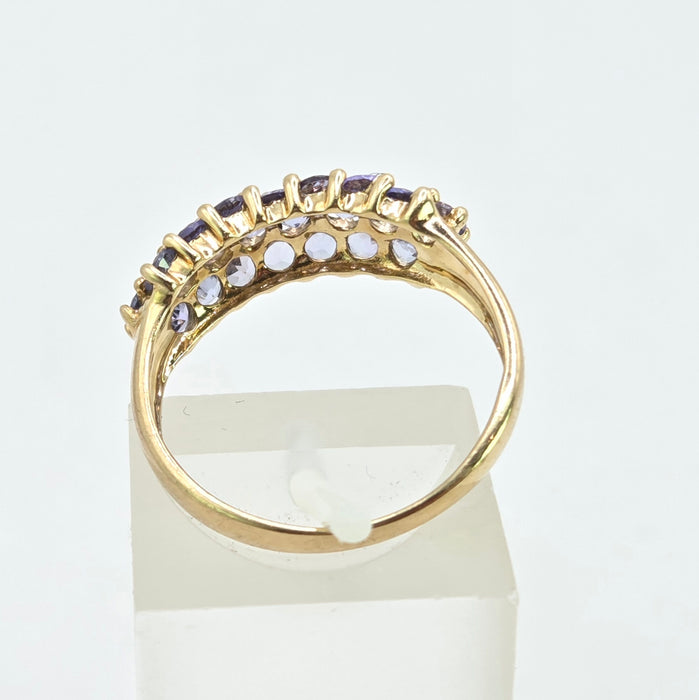 Vintage: 9ct Yellow Gold Triple Row Tanzanite Ring