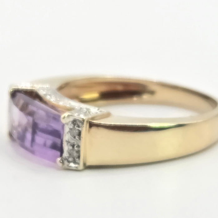 Vintage: 9ct Yellow Gold Rectangular Amethyst & Diamond Dress Ring