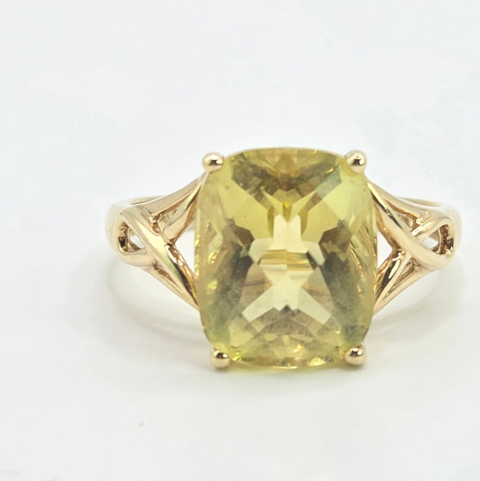 Vintage: 9ct Yellow Gold Cushion Citrine Solitaire Ring