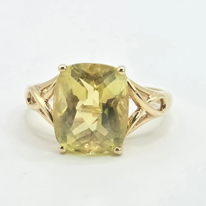 Vintage: 9ct Yellow Gold Cushion Citrine Solitaire Ring