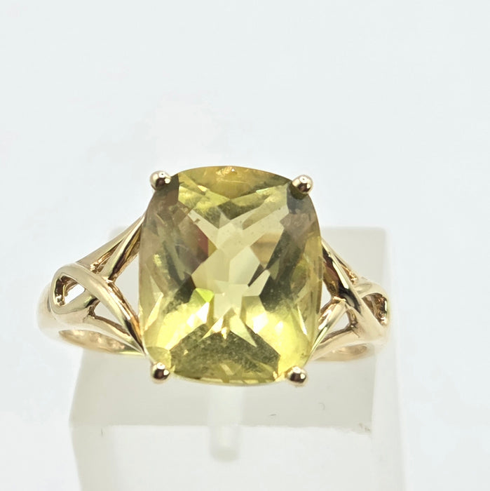 Vintage: 9ct Yellow Gold Cushion Citrine Solitaire Ring