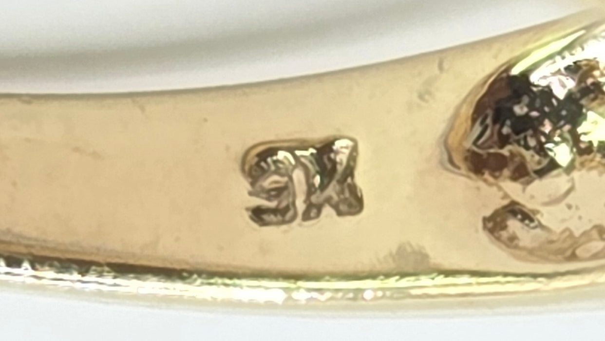 Vintage: 9ct Yellow Gold Oval Morganite & Diamond Solitaire Ring