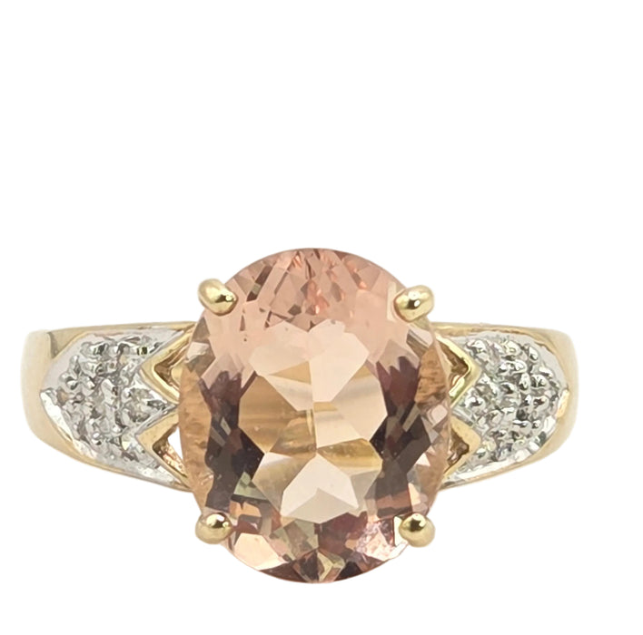 Vintage: 9ct Yellow Gold Oval Morganite & Diamond Solitaire Ring