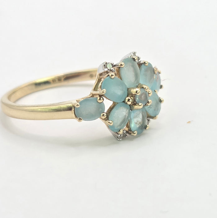 Vintage: 9ct Yellow Gold Aquamarine & Diamond Floral Cluster Ring
