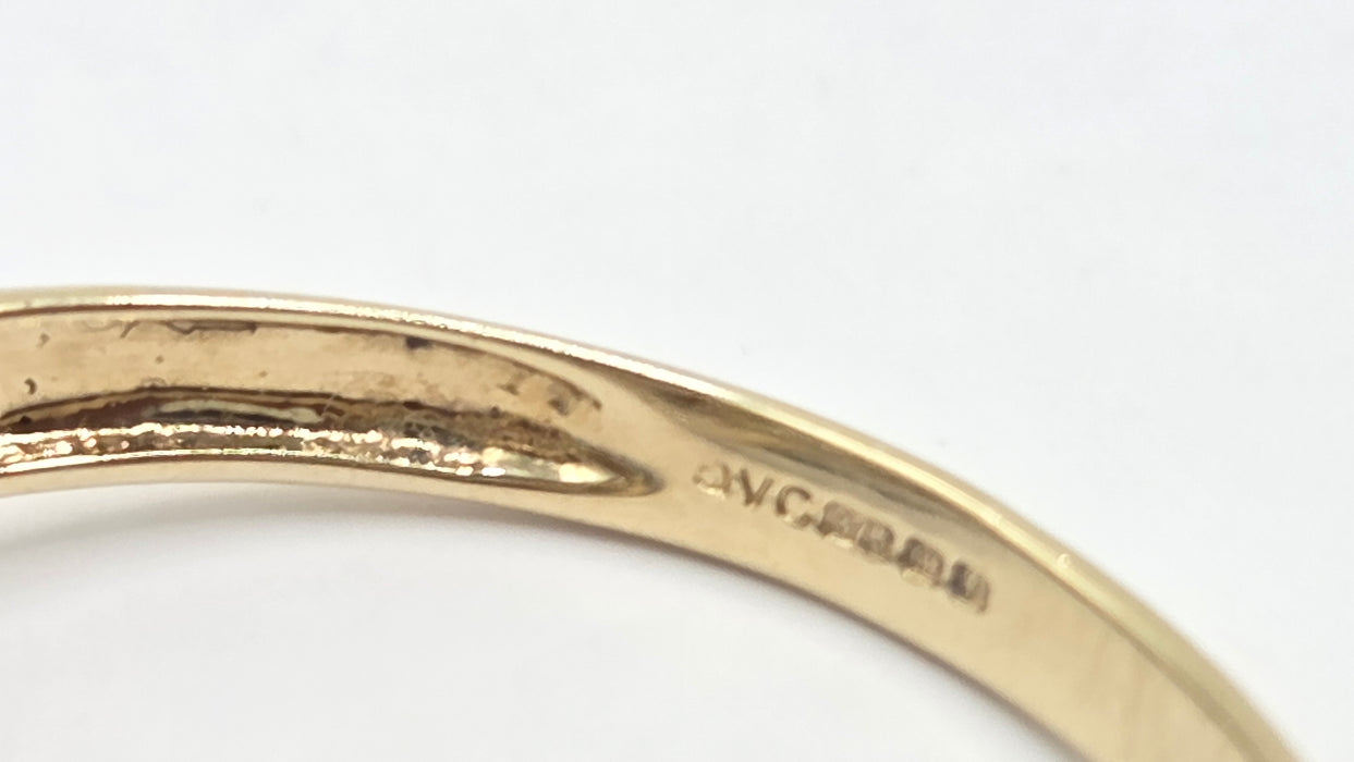 Vintage: 9ct Yellow Gold Tanzanite & Diamond Four-Petal Flower Ring