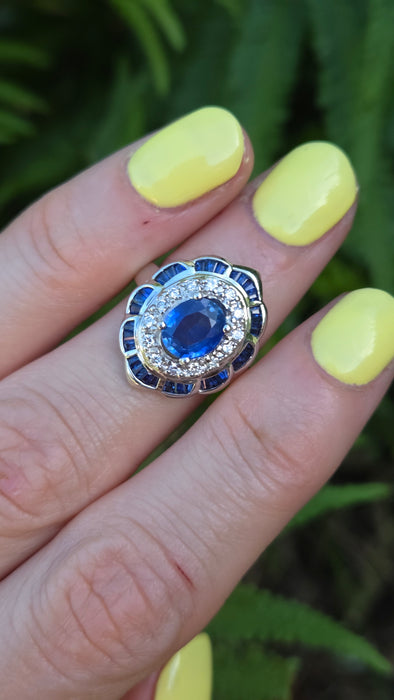 Vintage: 18ct White Gold Sapphire & Diamond Art Deco Cluster Cocktail Ring