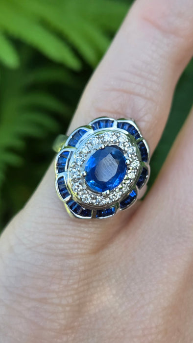 Vintage: 18ct White Gold Sapphire & Diamond Art Deco Cluster Cocktail Ring