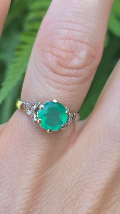 Vintage: Platinum Green Agate & White Topaz Solitaire Dress Ring