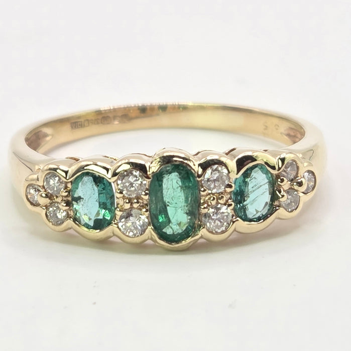 Vintage: 9ct Yellow Gold Emerald & Diamond Half Eternity Ring