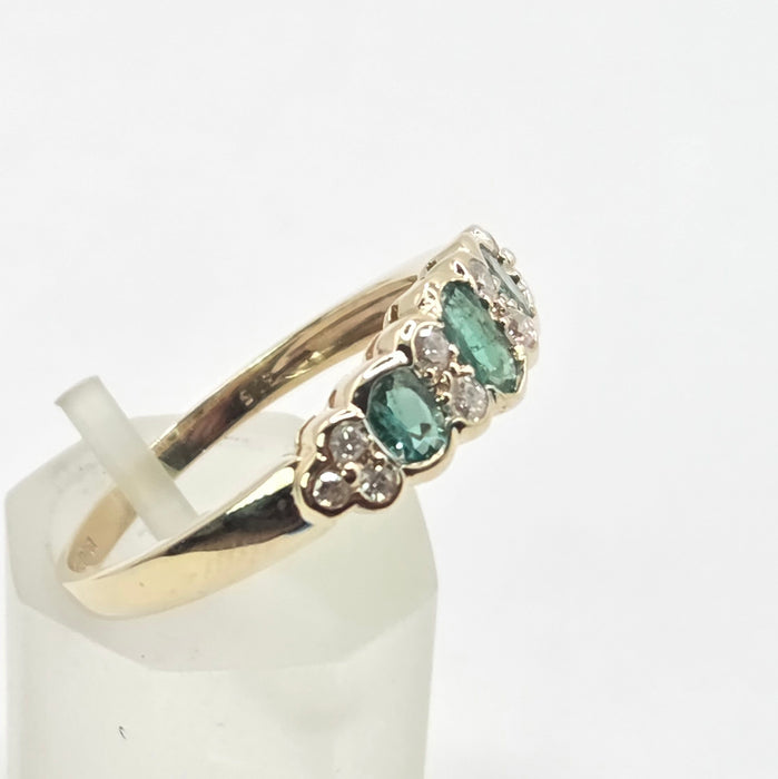 Vintage: 9ct Yellow Gold Emerald & Diamond Half Eternity Ring