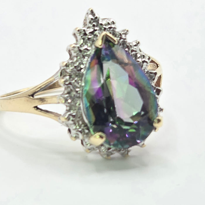 Vintage: 9ct Yellow Gold Mystic Topaz & Diamond Pear Cluster Ring