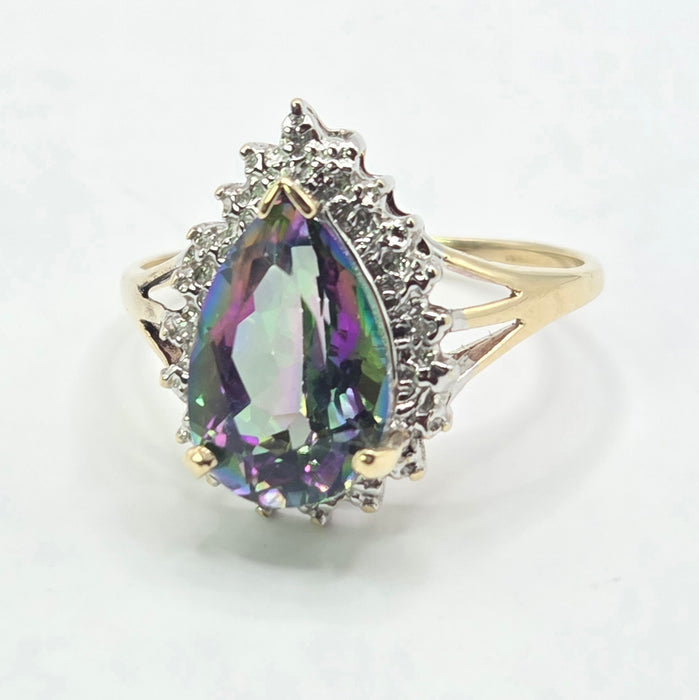 Vintage: 9ct Yellow Gold Mystic Topaz & Diamond Pear Cluster Ring
