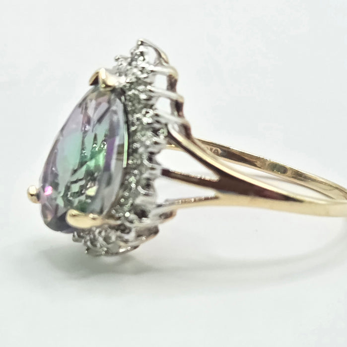 Vintage: 9ct Yellow Gold Mystic Topaz & Diamond Pear Cluster Ring