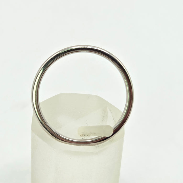 Vintage: 18ct White Gold Wedding Band with Engagement Ring Groove