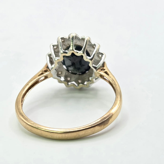 Vintage: 9ct Yellow Gold Sapphire & Diamond Diana-Style Oval Cluster Ring