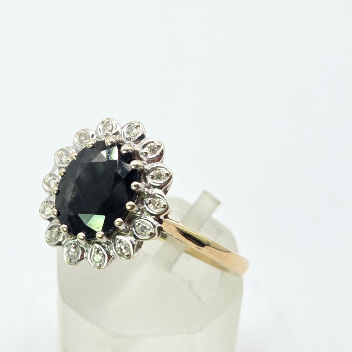 Vintage: 9ct Yellow Gold Sapphire & Diamond Diana-Style Oval Cluster Ring