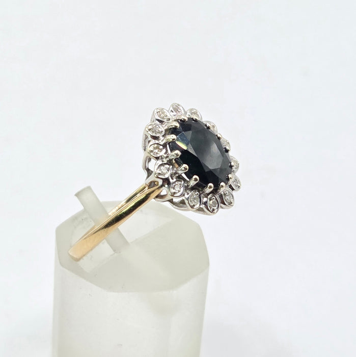 Vintage: 9ct Yellow Gold Sapphire & Diamond Diana-Style Oval Cluster Ring