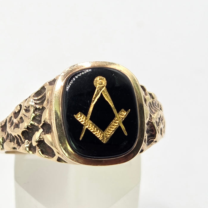 Vintage: 9ct Yellow Gold Black Onyx Masonic Signet Ring — From 1986