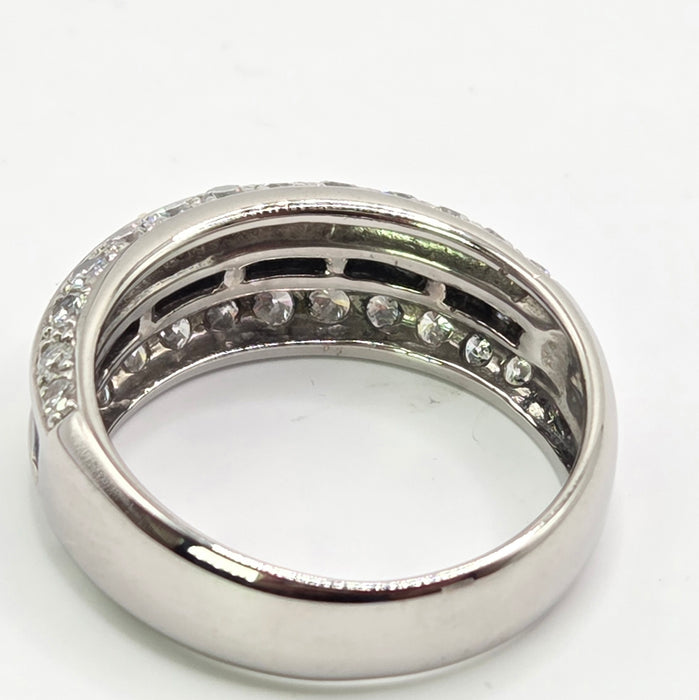 Vintage: 18ct White Gold Three Row Sapphire & Diamond Ring — 0.52ct
