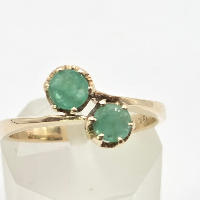 Vintage: 18ct Yellow Gold Twin Emerald Crossover Ring