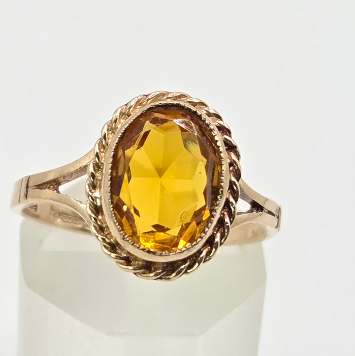 Vintage: 9ct Yellow Gold Citrine Solitaire Ring — From 1973