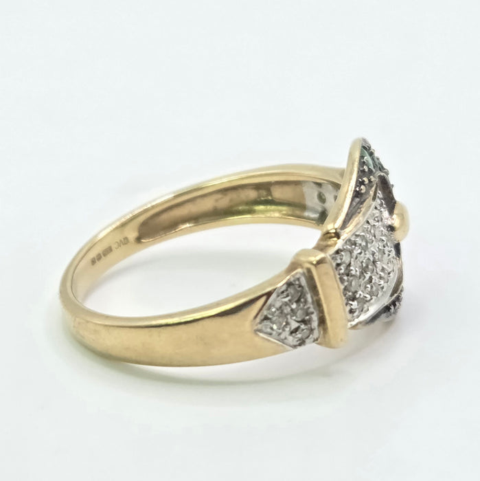 Vintage: 9ct Yellow Gold Emerald & Diamond Buckle Ring
