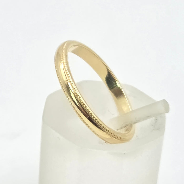 Vintage: 18ct Yellow Gold Milgrain-Edge Wedding Band — From 1992
