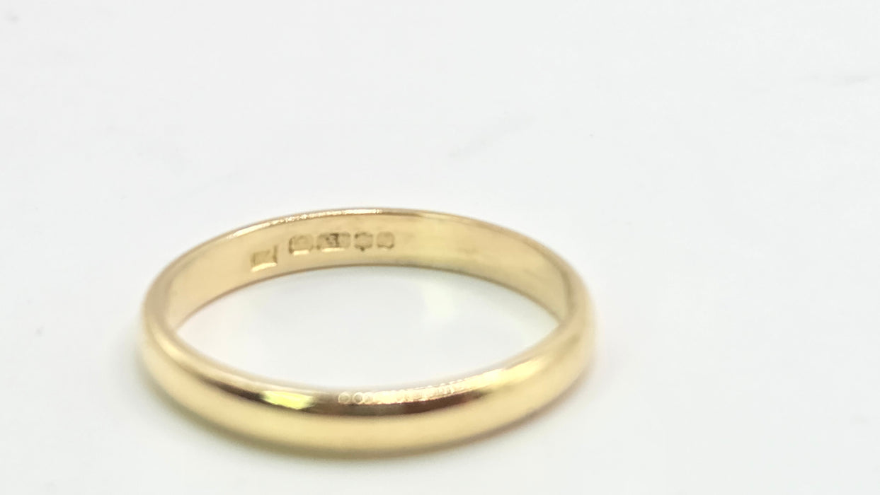 Vintage: 18ct Yellow Gold D-Profile Wedding Band — From 1980