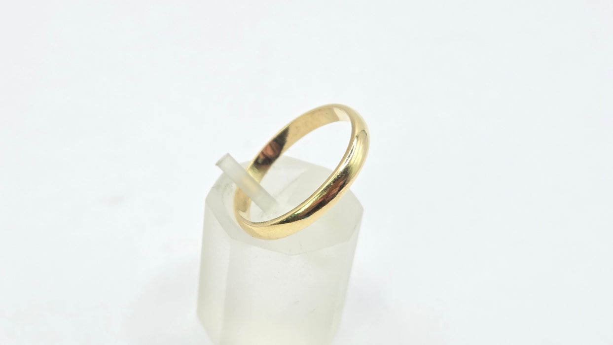 Vintage: 18ct Yellow Gold D-Profile Wedding Band — From 1980
