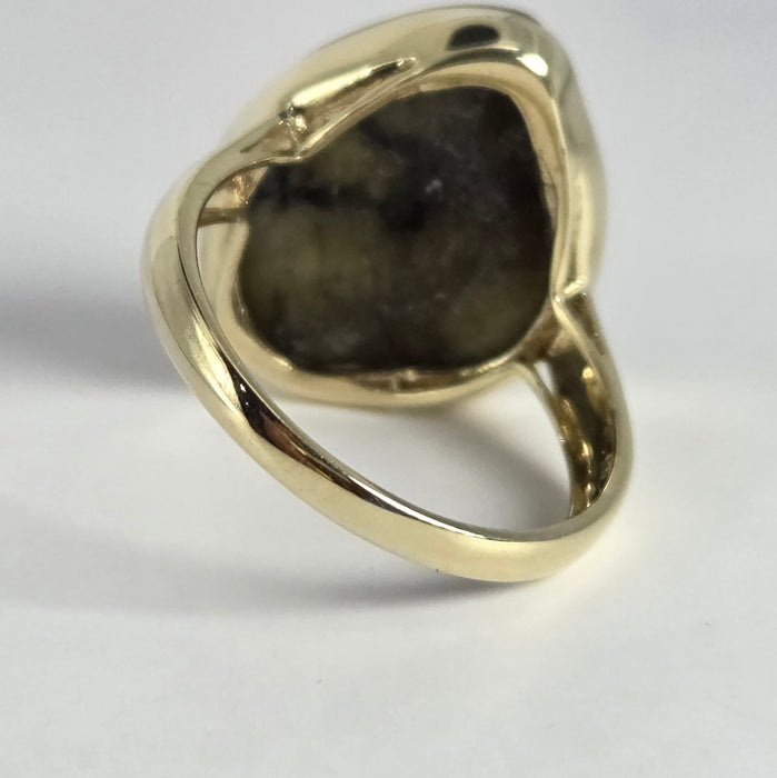 Vintage: 9ct Yellow Gold Green Agate Solitaire Ring