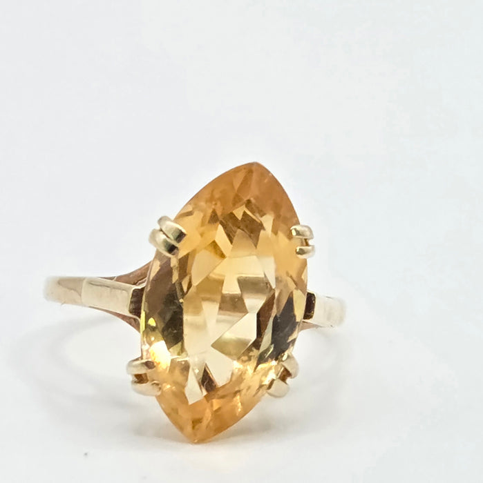 Vintage: 9ct Yellow Gold Yellow Topaz Solitaire Ring — From 1969