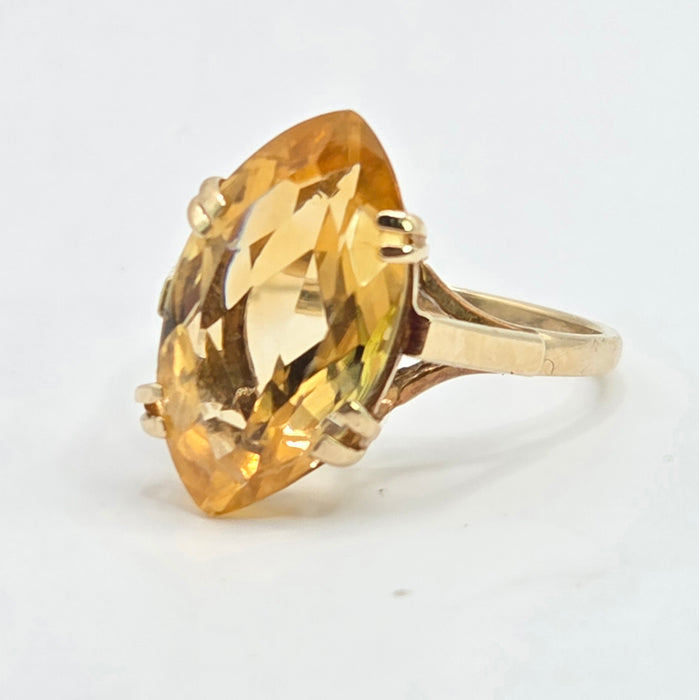 Vintage: 9ct Yellow Gold Yellow Topaz Solitaire Ring — From 1969