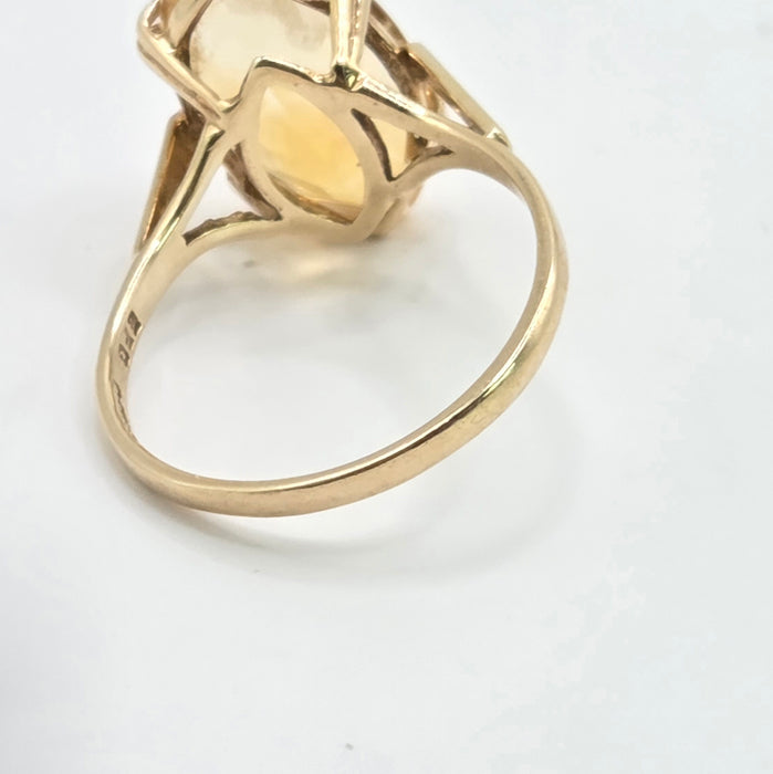 Vintage: 9ct Yellow Gold Yellow Topaz Solitaire Ring — From 1969